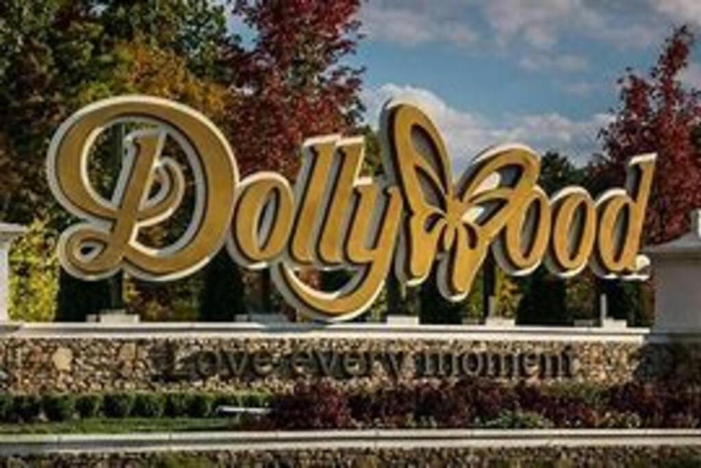 1 Mi To Dollywood Mins To All Attractions & Gsmnp Sevierville Ngoại thất bức ảnh